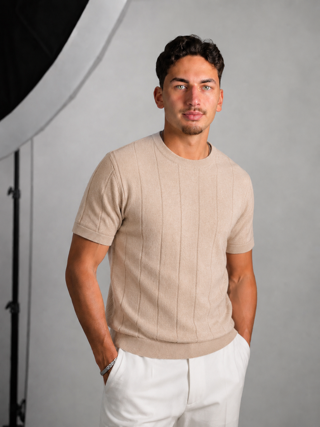 SIGNATURE TEE